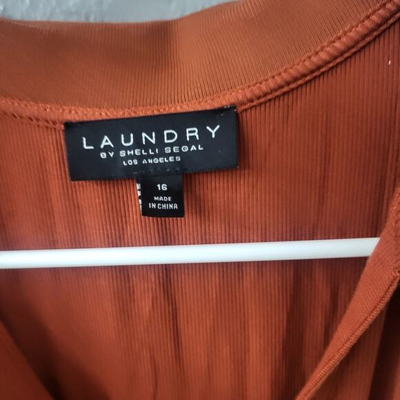 Laundry Sleeveless Belted Knit V Neck Polo Midi Shift Dress in Rust - Size 16 - Picture 4 of 5